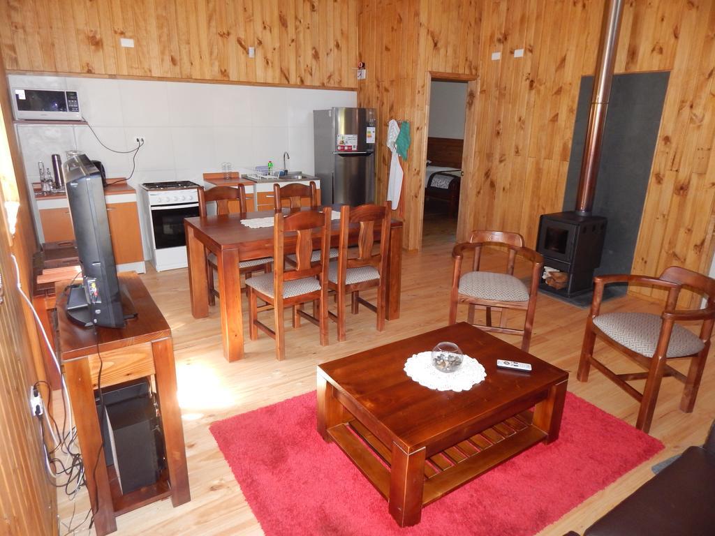 Cabanas Nutrias Patagonicas Puelo River Экстерьер фото