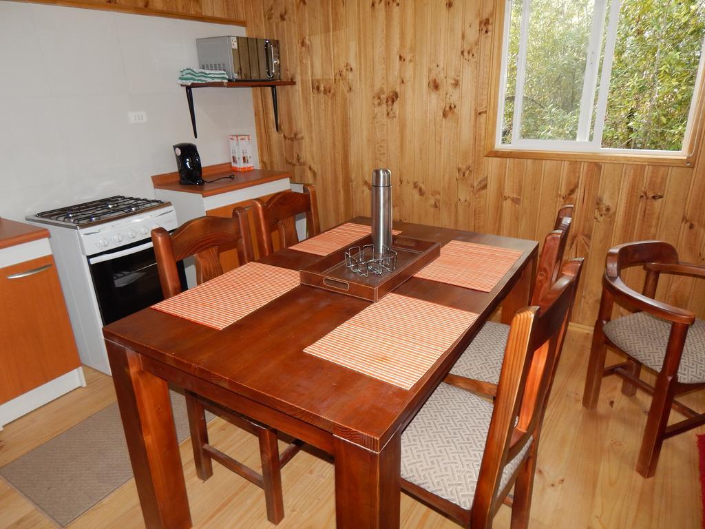 Cabanas Nutrias Patagonicas Puelo River Экстерьер фото