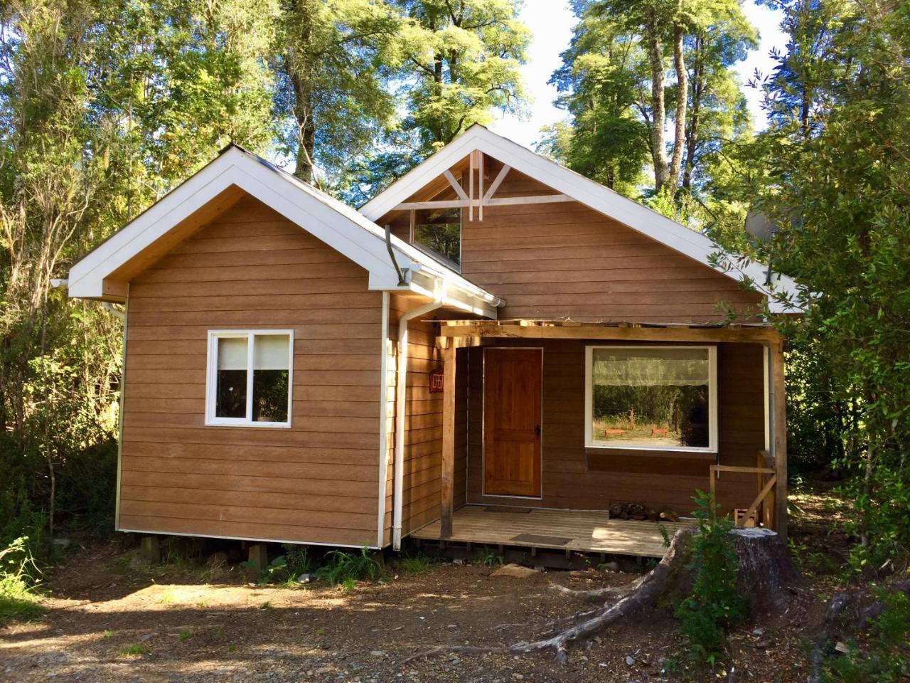 Cabanas Nutrias Patagonicas Puelo River Экстерьер фото