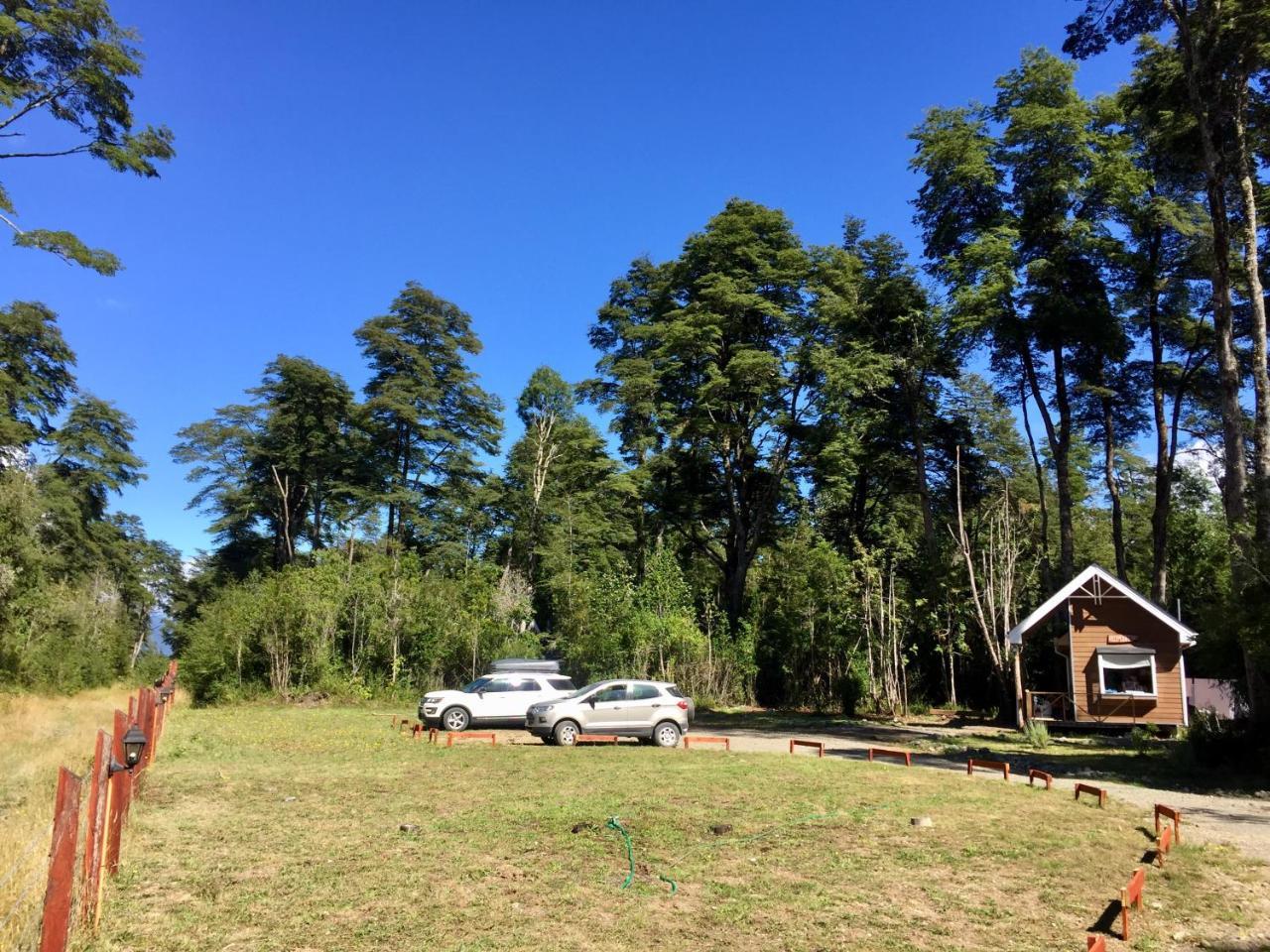 Cabanas Nutrias Patagonicas Puelo River Экстерьер фото